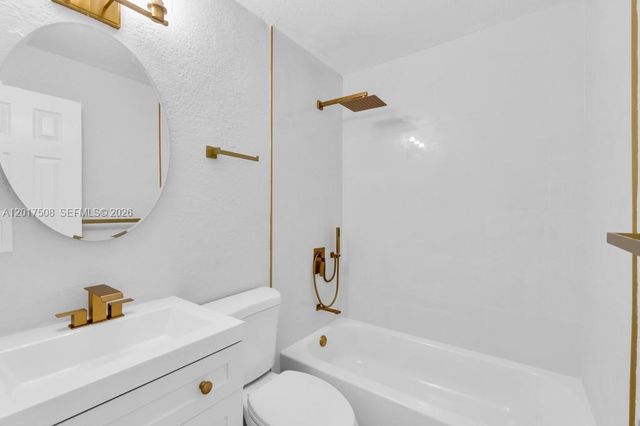 139 NW 12th Avenue, Delray Beach, FL 33444
