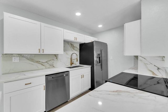 139 NW 12th Avenue, Delray Beach, FL 33444