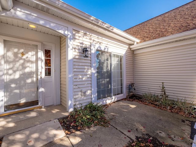 21458 W Douglas Lane, Plainfield, IL 60544