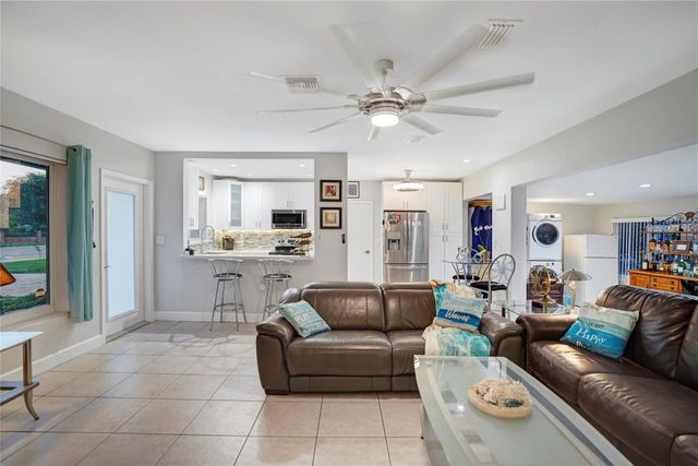 954 NE 26th Avenue, Pompano Beach, FL 33062