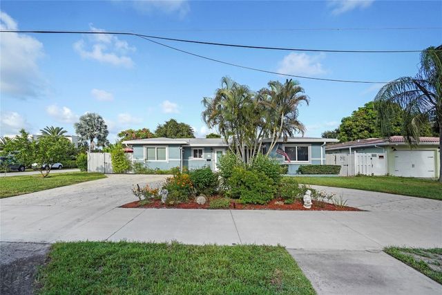954 NE 26th Avenue, Pompano Beach, FL 33062