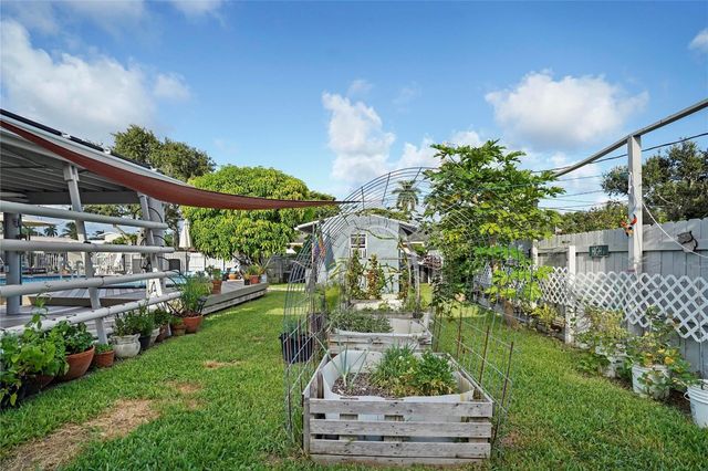 954 NE 26th Avenue, Pompano Beach, FL 33062