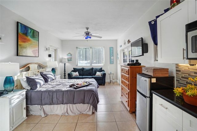 954 NE 26th Avenue, Pompano Beach, FL 33062