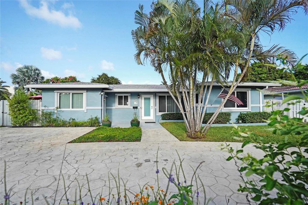 954 NE 26th Avenue, Pompano Beach, FL 33062
