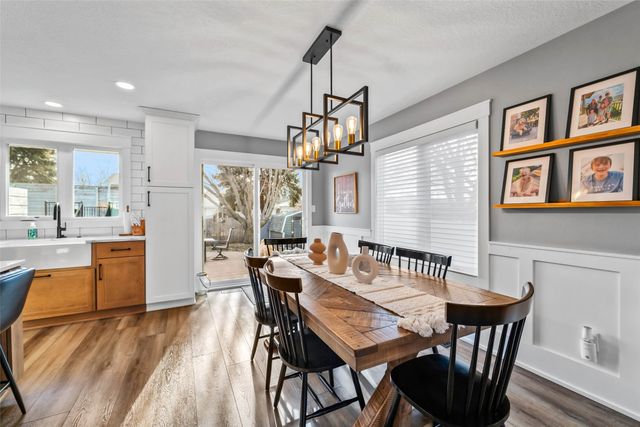 2409 N 7th Avenue E, Newton, IA 50208