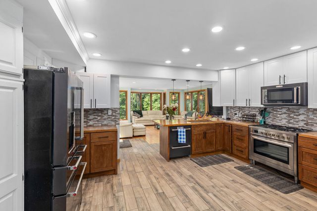 10592 W M Avenue, Kalamazoo, MI 49009
