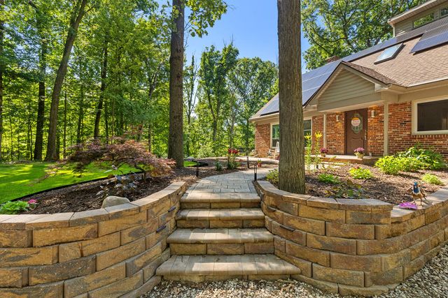 10592 W M Avenue, Kalamazoo, MI 49009