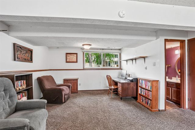1837 King Avenue, Des Moines, IA 50320