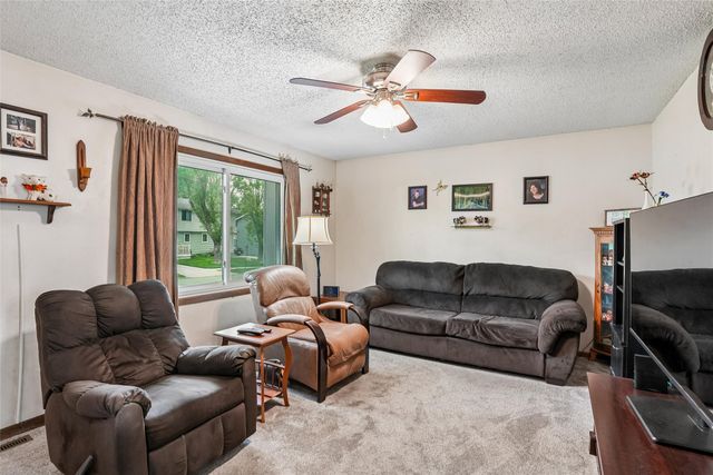 1837 King Avenue, Des Moines, IA 50320