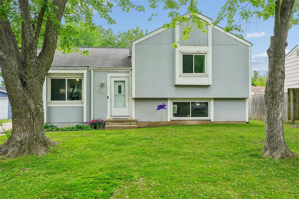 1837 King Avenue, Des Moines, IA 50320