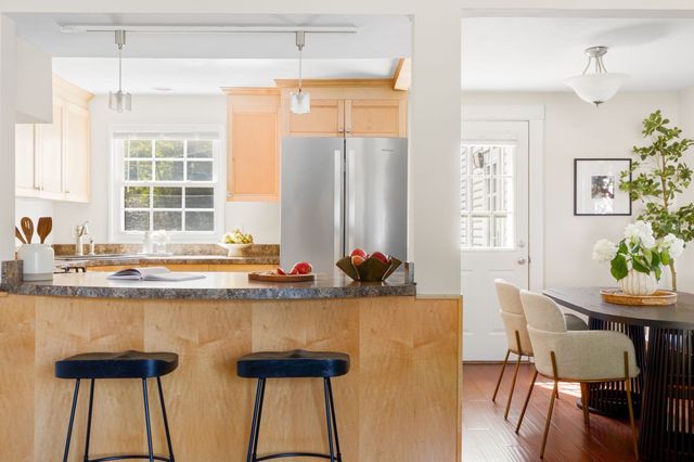 36 Roberts Drive 36, Bedford, MA 01730