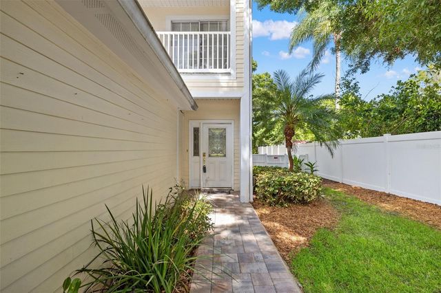 902 WOODBRIDGE COURT, Safety Harbor, FL 34695