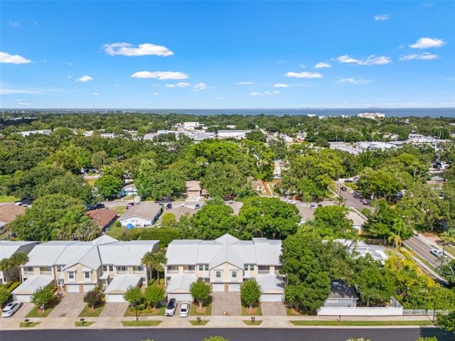 902 WOODBRIDGE COURT, Safety Harbor, FL 34695