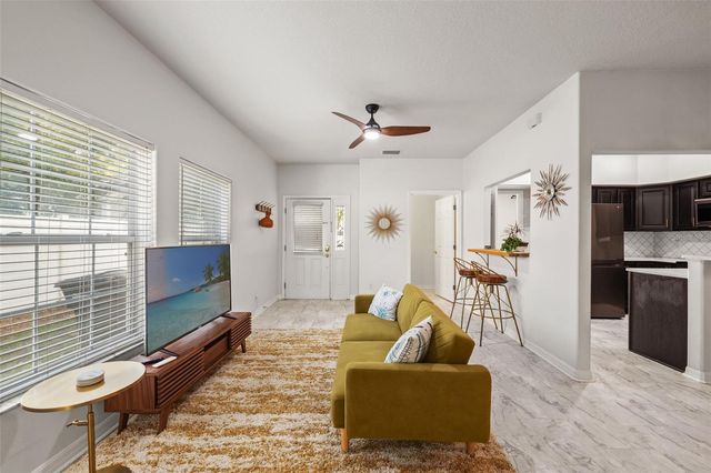 902 WOODBRIDGE COURT, Safety Harbor, FL 34695