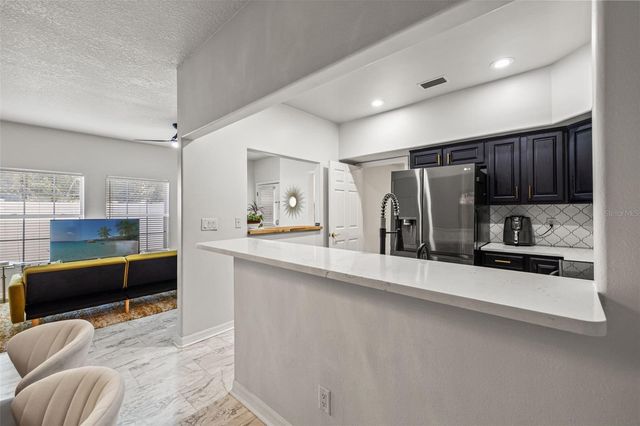 902 WOODBRIDGE COURT, Safety Harbor, FL 34695