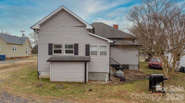 308 Park Avenue, Morganton, NC 28655