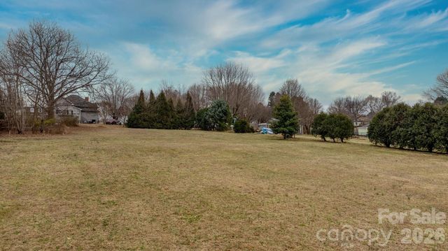 308 Park Avenue, Morganton, NC 28655