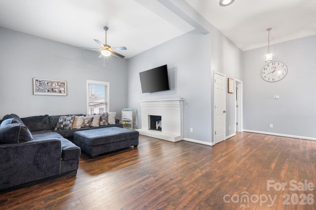 308 Park Avenue, Morganton, NC 28655