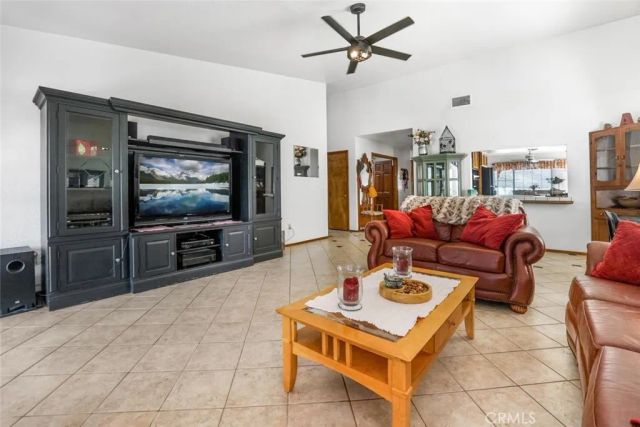 17755 Rancho Bonita Road, Victorville, CA 92395