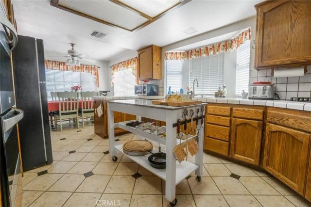 17755 Rancho Bonita Road, Victorville, CA 92395