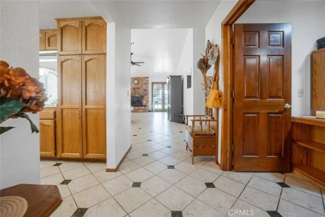 17755 Rancho Bonita Road, Victorville, CA 92395