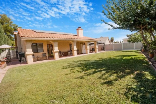 17755 Rancho Bonita Road, Victorville, CA 92395