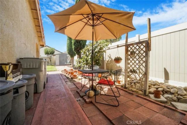 17755 Rancho Bonita Road, Victorville, CA 92395