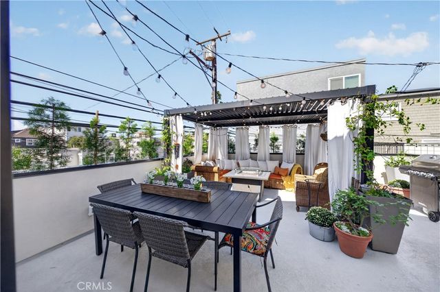 5725 E Ocean, Long Beach, CA 90803