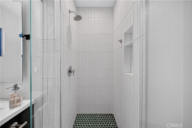 5725 E Ocean, Long Beach, CA 90803