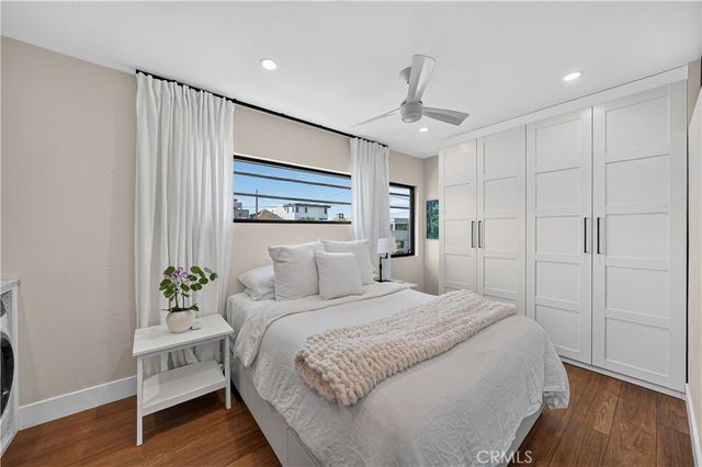 5725 E Ocean, Long Beach, CA 90803