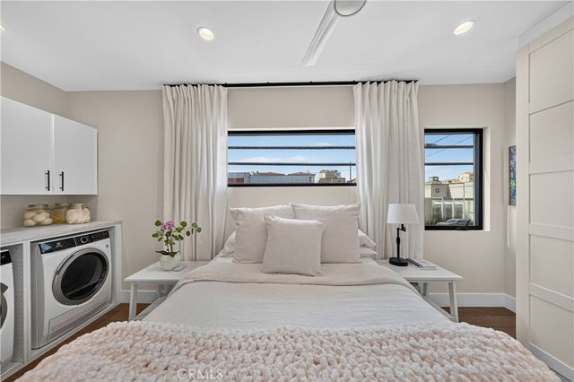 5725 E Ocean, Long Beach, CA 90803