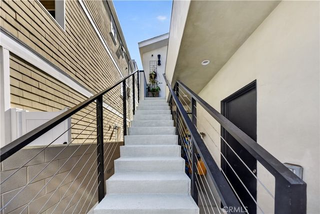 5725 E Ocean, Long Beach, CA 90803