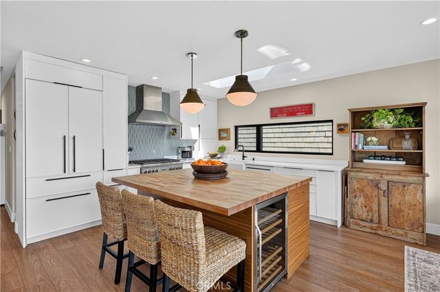 5725 E Ocean, Long Beach, CA 90803