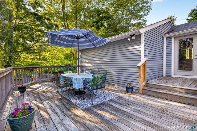 37 Dunbar Road, Milford, CT 06460