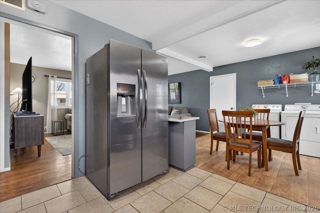 320 SE Greystone Avenue, Bartlesville, OK 74006