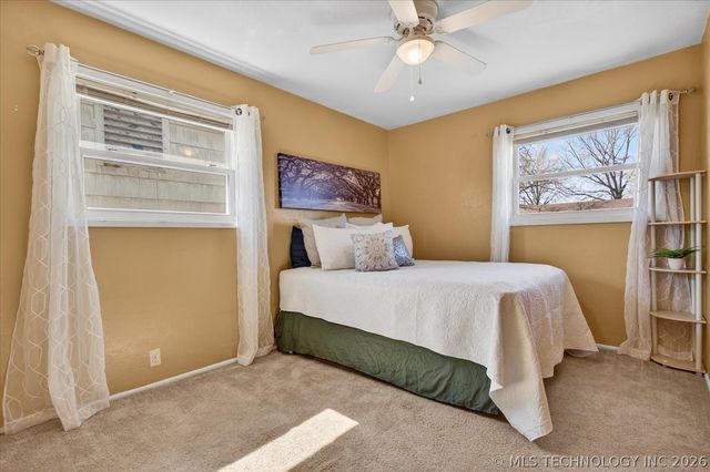 320 SE Greystone Avenue, Bartlesville, OK 74006