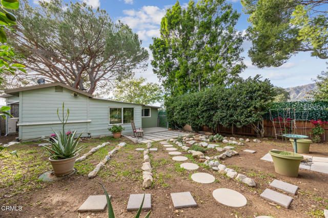 11060 Plainview Avenue, Los Angeles, CA 91042