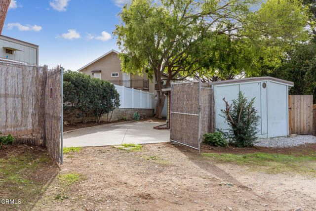 11060 Plainview Avenue, Los Angeles, CA 91042