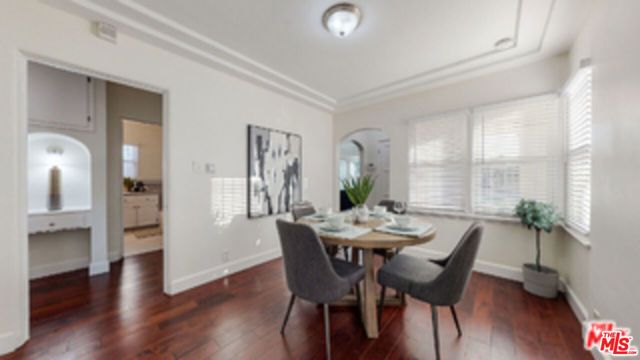 2059 W 83rd Street, Los Angeles, CA 90047