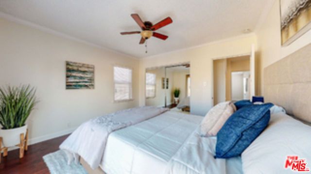 2059 W 83rd Street, Los Angeles, CA 90047