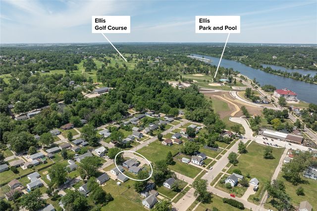1675 9th Street NW, Cedar Rapids, IA 52405