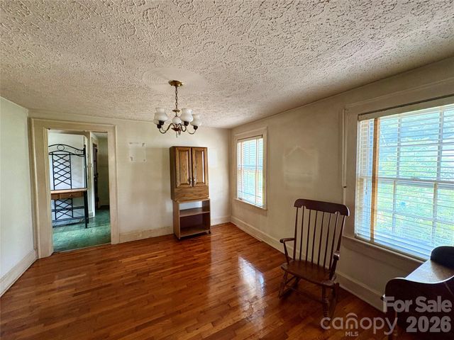 406 Circle Drive W, Shelby, NC 28150