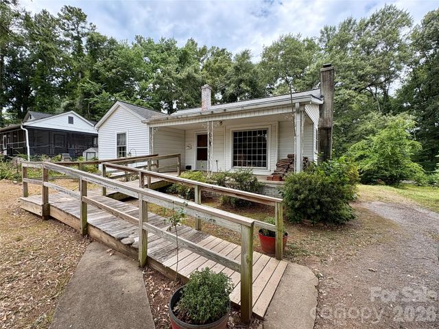 406 Circle Drive W, Shelby, NC 28150