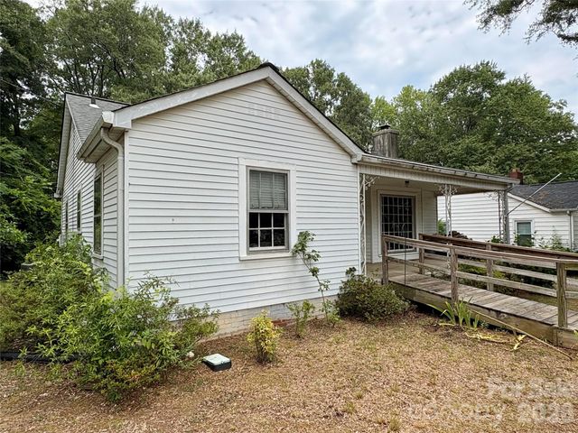 406 Circle Drive W, Shelby, NC 28150