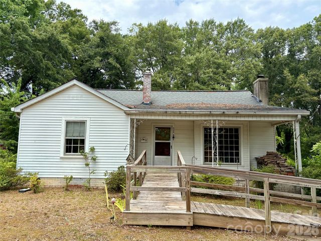 406 Circle Drive W, Shelby, NC 28150