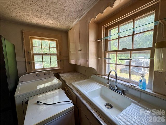 406 Circle Drive W, Shelby, NC 28150
