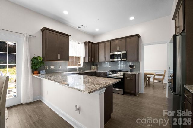 4704 Lone Tree Court, Charlotte, NC 28269