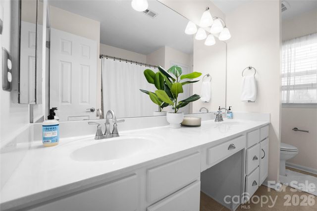 4704 Lone Tree Court, Charlotte, NC 28269