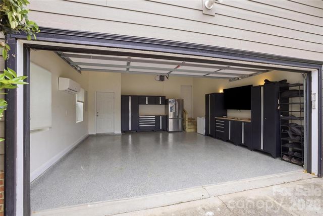 4704 Lone Tree Court, Charlotte, NC 28269