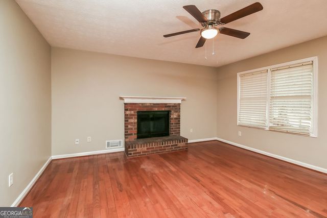 4636 Hamlet Walk SE, Conyers, GA 30094